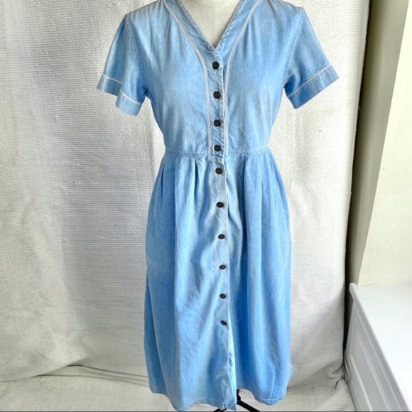 Vintage Dresses & Skirts - Vintage 90s S Soft Denim Chambray Light Jean Dress